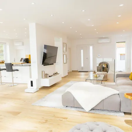 White Pearl Luxury With Pool And Sea View Vila
