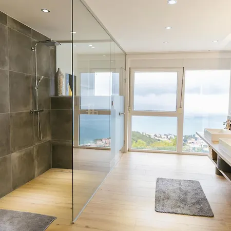 فيلة White Pearl Luxury With Pool And Sea View أوباتيا