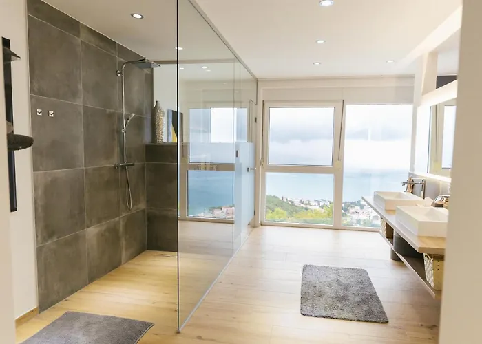 别墅 White Pearl Luxury With Pool And Sea View 奥帕提亚