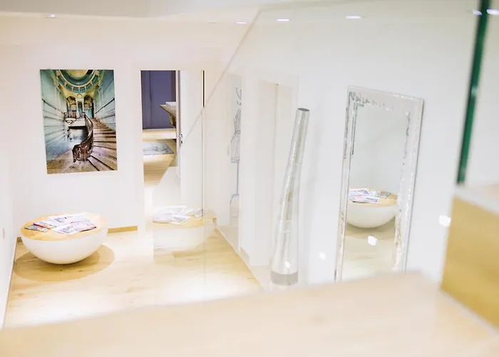 White Pearl Luxury With Pool And Sea View * 奥帕提亚